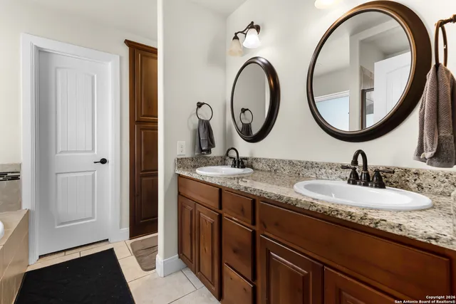 $319,999 | 103 Muirfield Lane, La Vernia, TX 78121