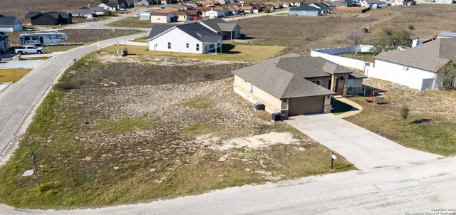 $319,999 | 103 Muirfield Lane, La Vernia, TX 78121