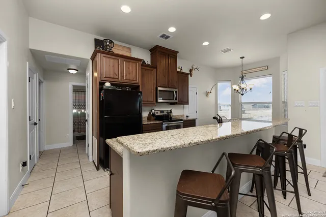 $319,999 | 103 Muirfield Lane, La Vernia, TX 78121