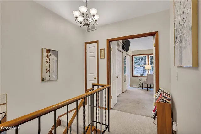 $295,000 | 15 Wilton Court, Halfmoon, NY 12065