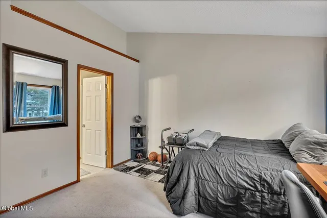 $295,000 | 15 Wilton Court, Halfmoon, NY 12065