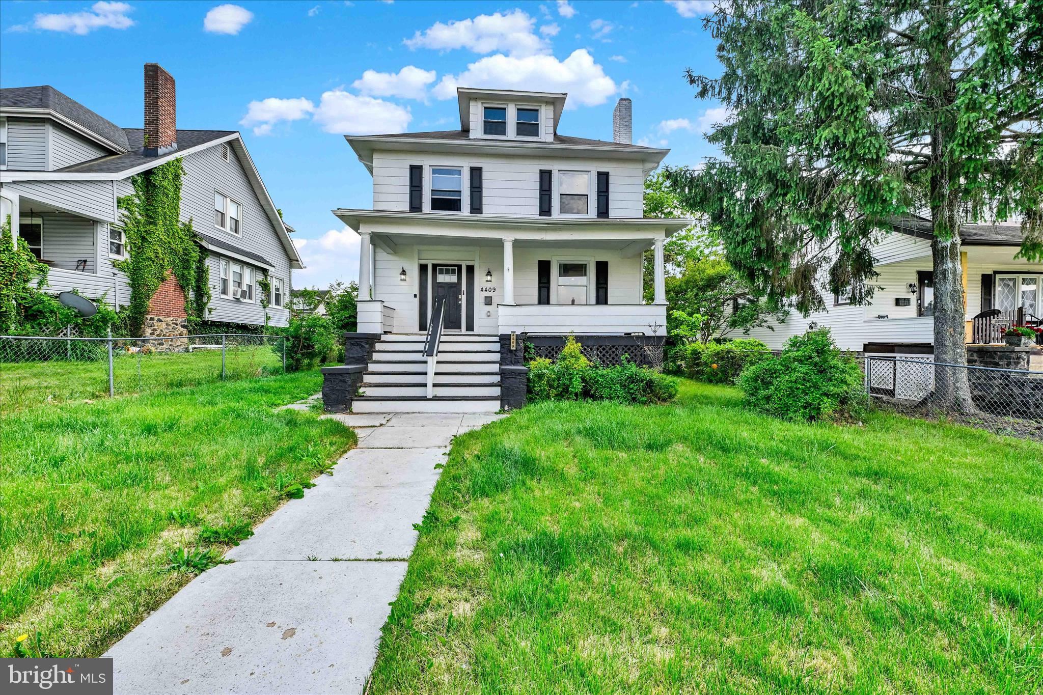 4409 Wentworth Road Baltimore, MD 21207 - Photo 2 of 31