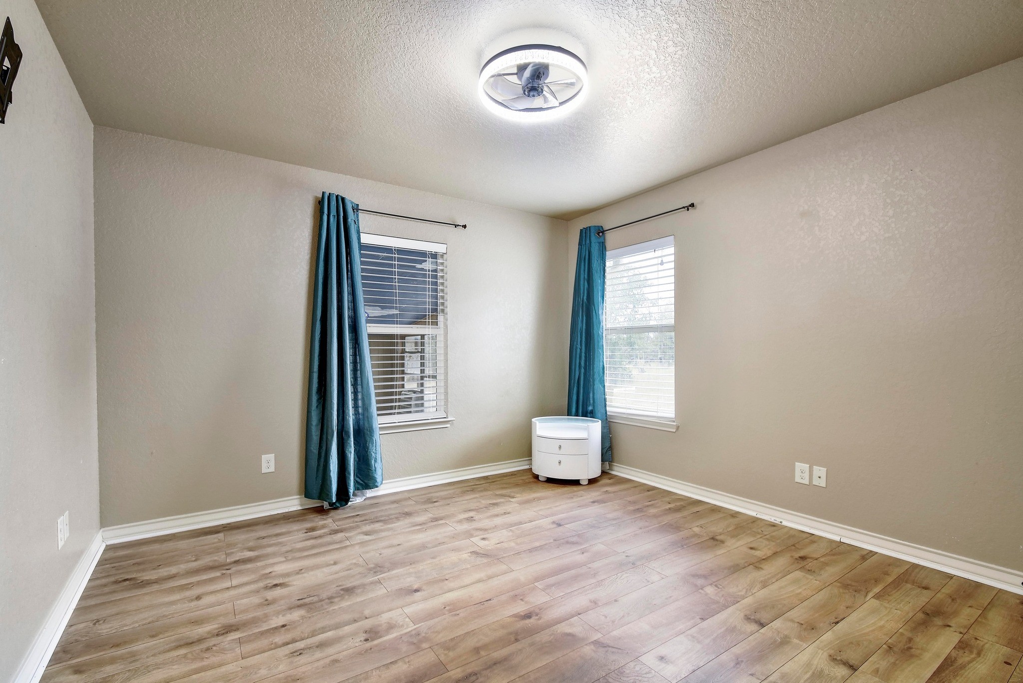 158 Pullman Road La Vernia, TX 78121 - Photo 22 of 39 a view of an empty room with a window