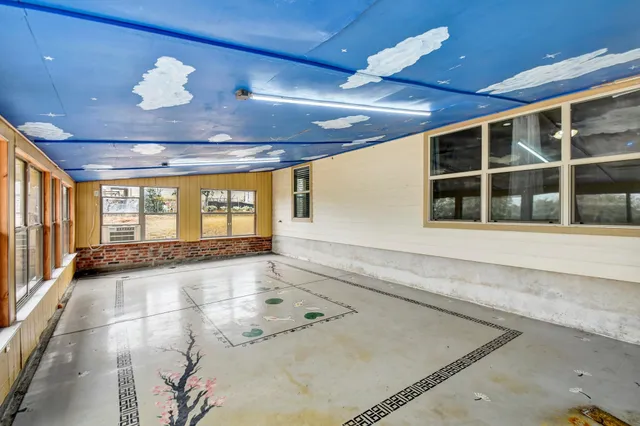 $490,000 | 158 Pullman Road, La Vernia, TX 78121