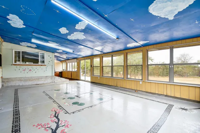 $490,000 | 158 Pullman Road, La Vernia, TX 78121