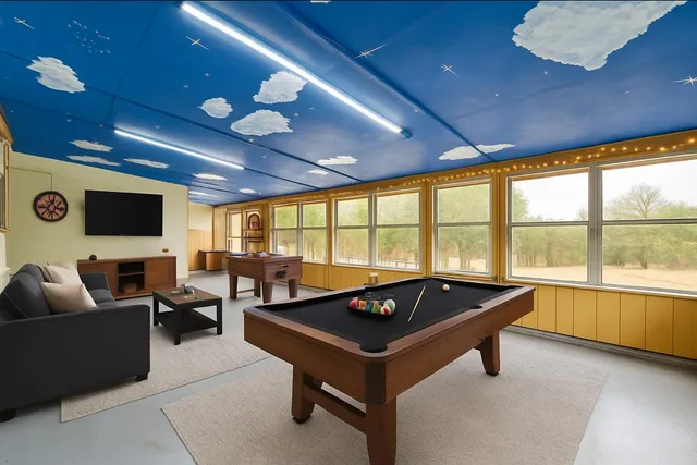 $490,000 | 158 Pullman Road, La Vernia, TX 78121