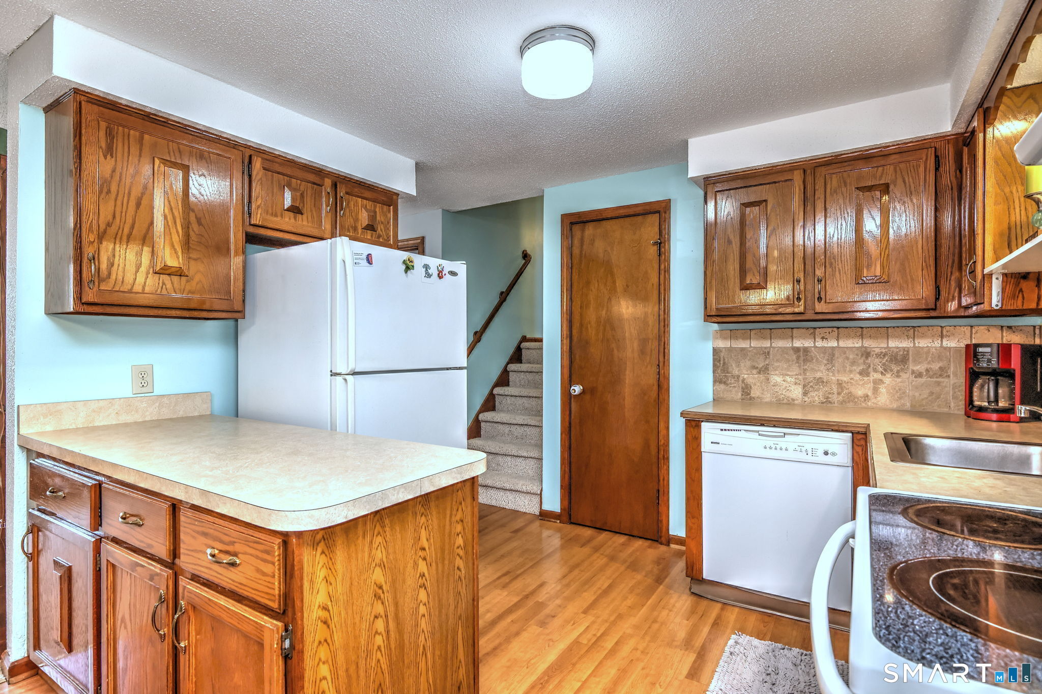 6 Ferguson Road Hamden, CT 06518 - Photo 17 of 35