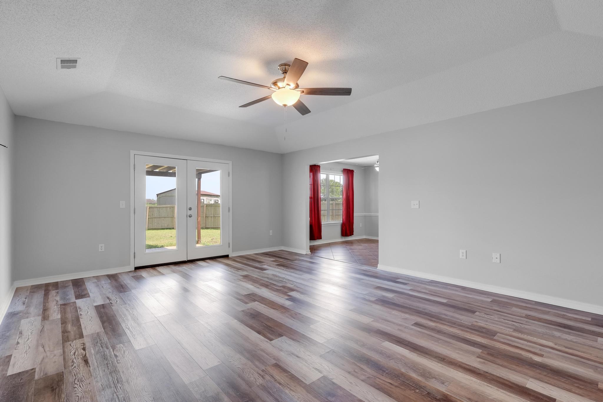 8980 Sherman Road Foley, AL 36535 - Photo 5 of 32