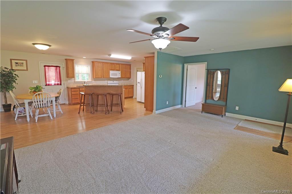 1329 Ridge Road Mocksville, NC 27028 - Photo 5 of 24