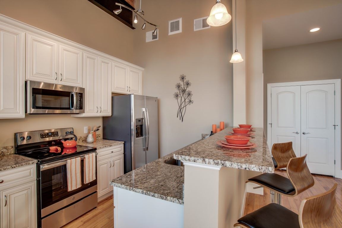 222 West Street, Unit 106 Keene, NH 03431 - Photo 8 of 35