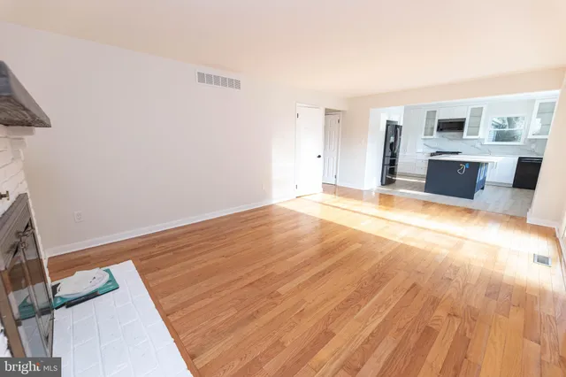 $3,950 | 209 Henfield Avenue, Cherry Hill, NJ 08003