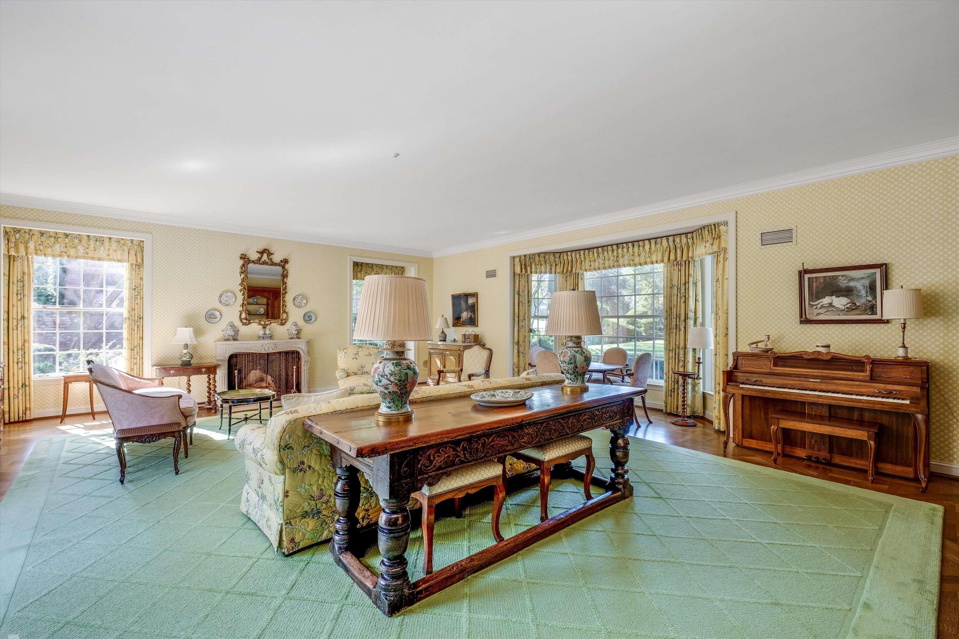 382 Provencal Road Grosse Pointe Farms, MI 48236 - Photo 14 of 95