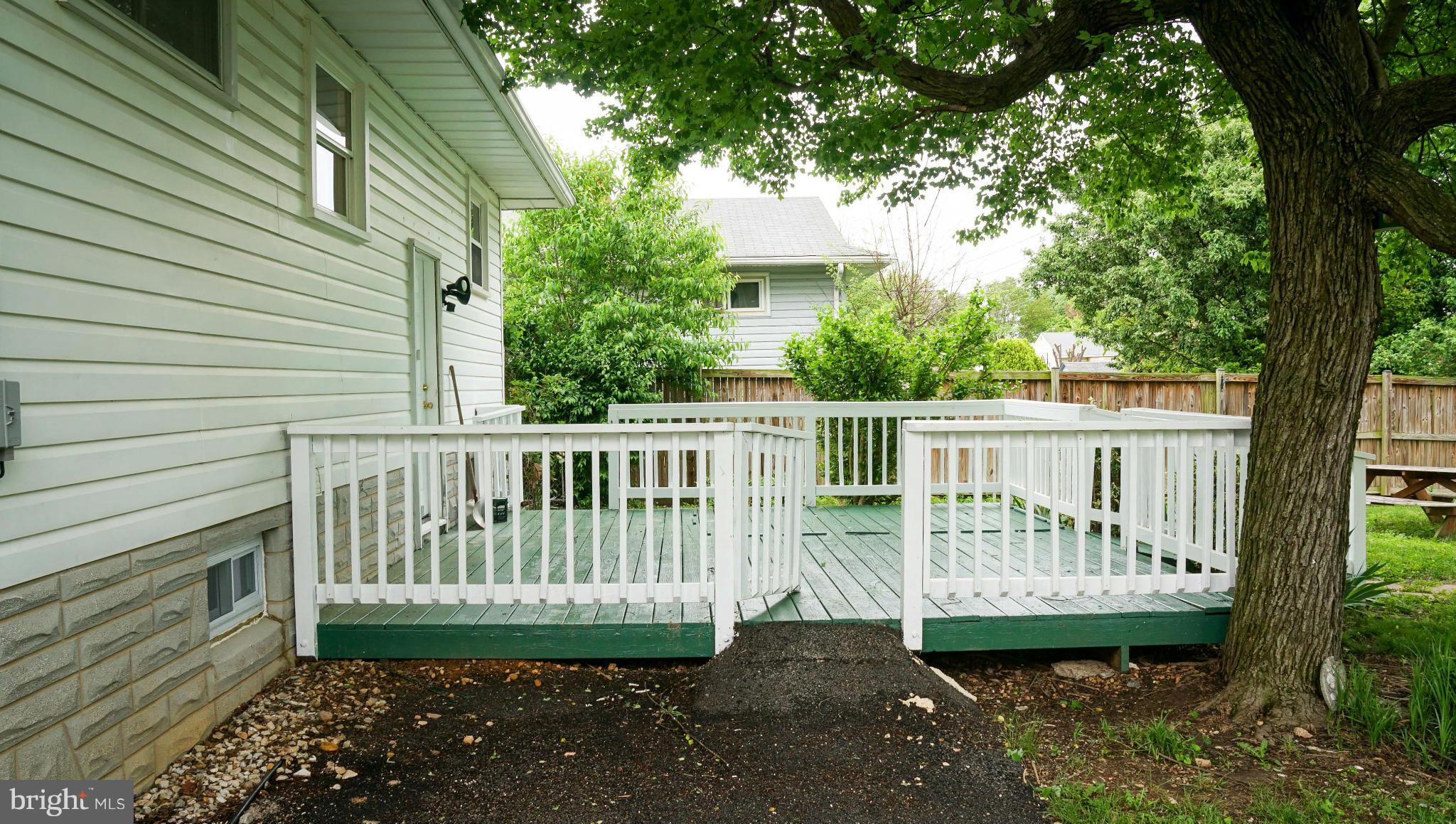 107 Cedar Hill Road Baltimore, MD 21225 - Photo 22 of 27 Exterior (Rear)