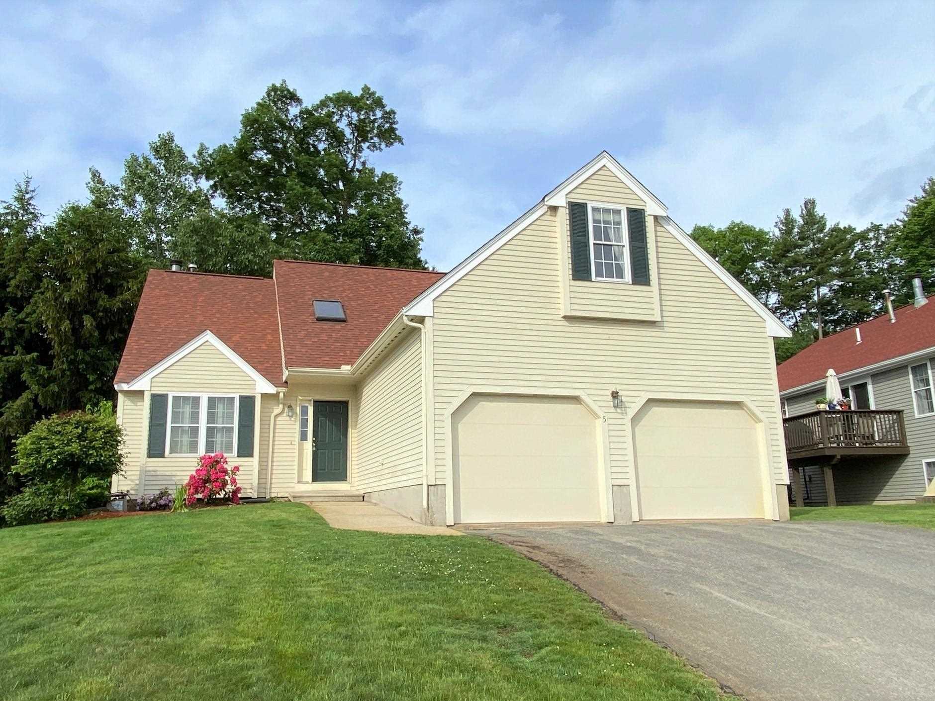 5 Thresher Road, Unit 135 Nashua, NH 03063 - Photo 1 of 1