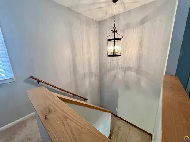 $283,480 | 2952 Southwest Woodstock Lane, Topeka, KS 66614