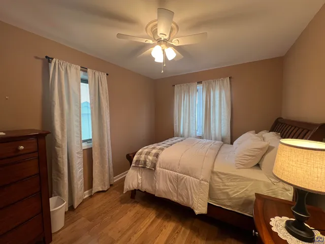 $283,480 | 2952 Southwest Woodstock Lane, Topeka, KS 66614