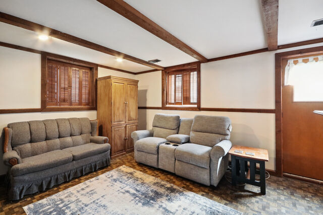 808 Westfield Drive Champaign, IL 61821 - Photo 14 of 31 a living room with furniture and a window