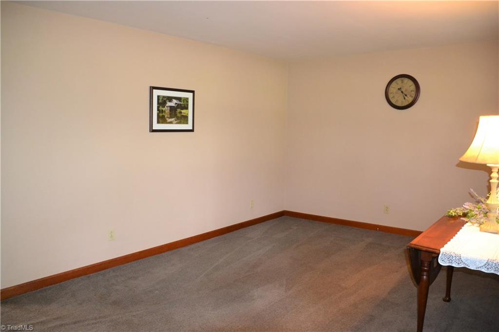 502 Old Mill Road High Point, NC 27265 - Photo 4 of 21 Gallery Image 4
