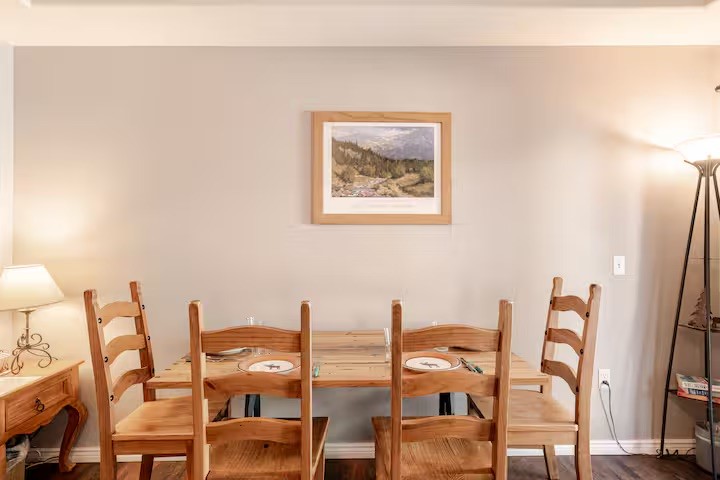655 4 O Clock Road, Unit 104 Breckenridge, CO 80424 - Photo 9 of 43 Dining Room