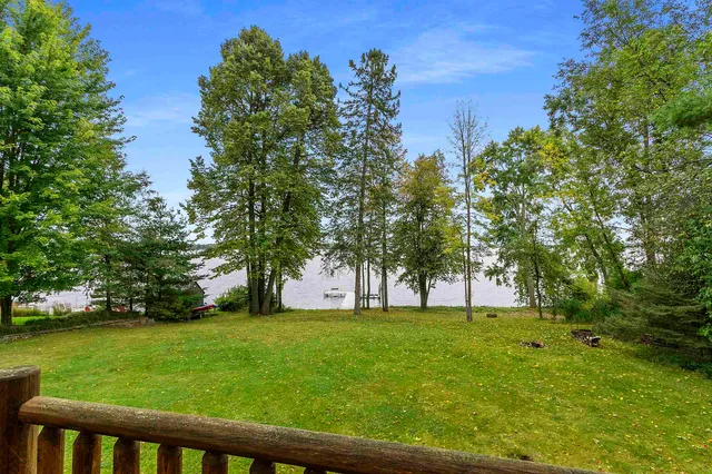 $1,150,000 | N8234 Oak Lane, Crivitz, WI 54114