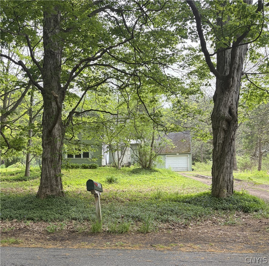 7924 Brownell Road Kirkville, NY 13082 - Photo 3 of 15