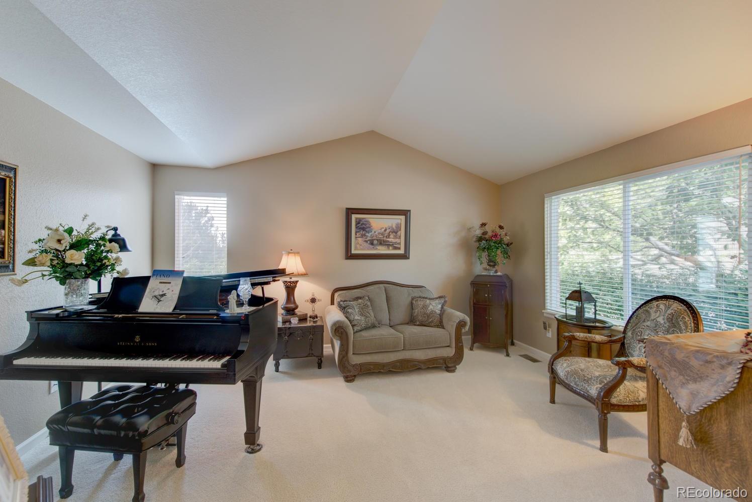 8981 Chestnut Hill Lane Highlands Ranch, CO 80130 - Photo 3 of 33 Gallery Image 3