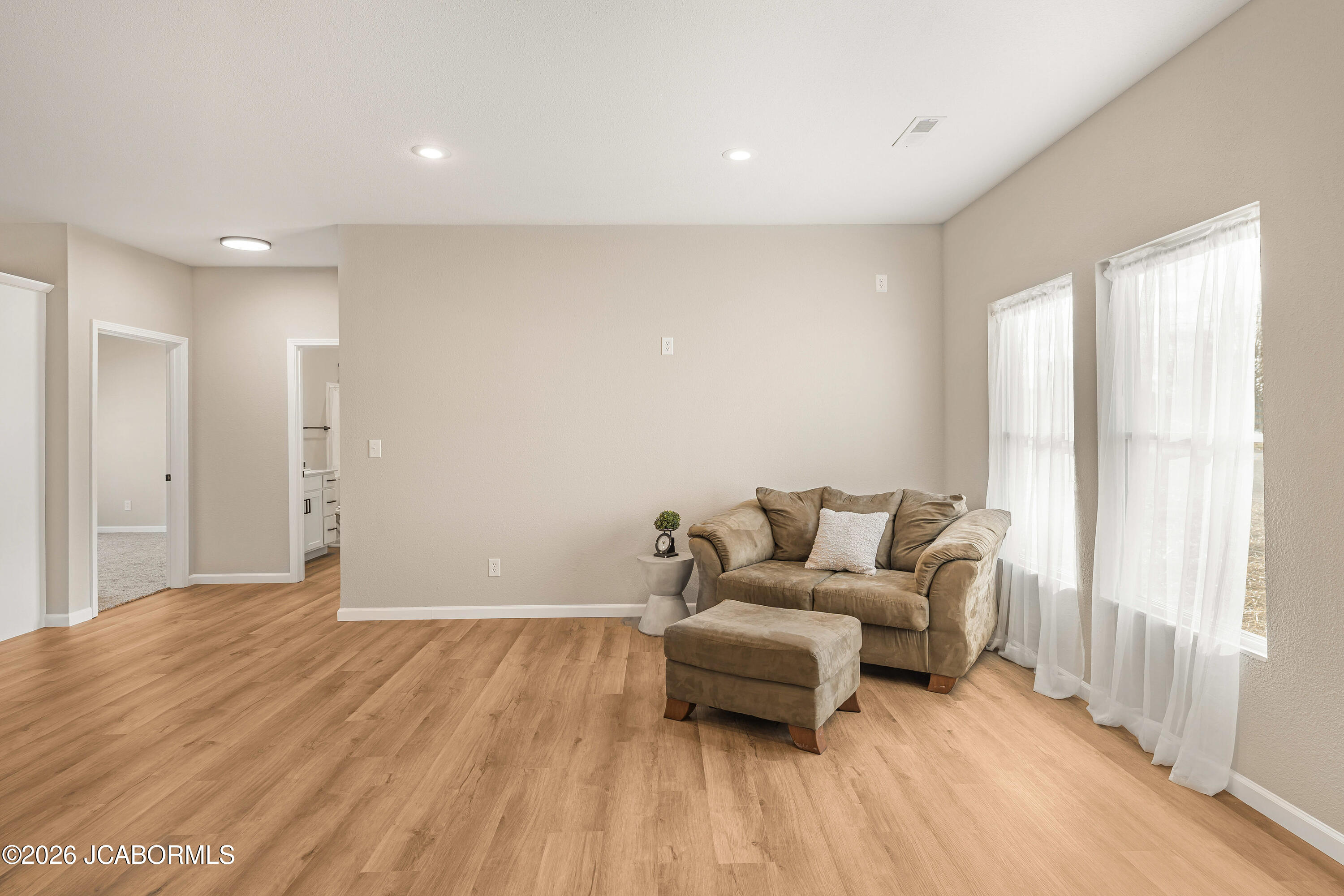 1202 Hillcrest Road California, MO 65018 - Photo 13 of 43 DSC02356-3264