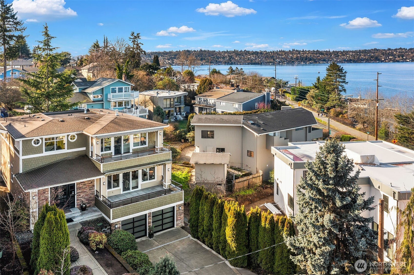 3311 Burnett Avenue North Renton, WA 98056 - Photo 2 of 40