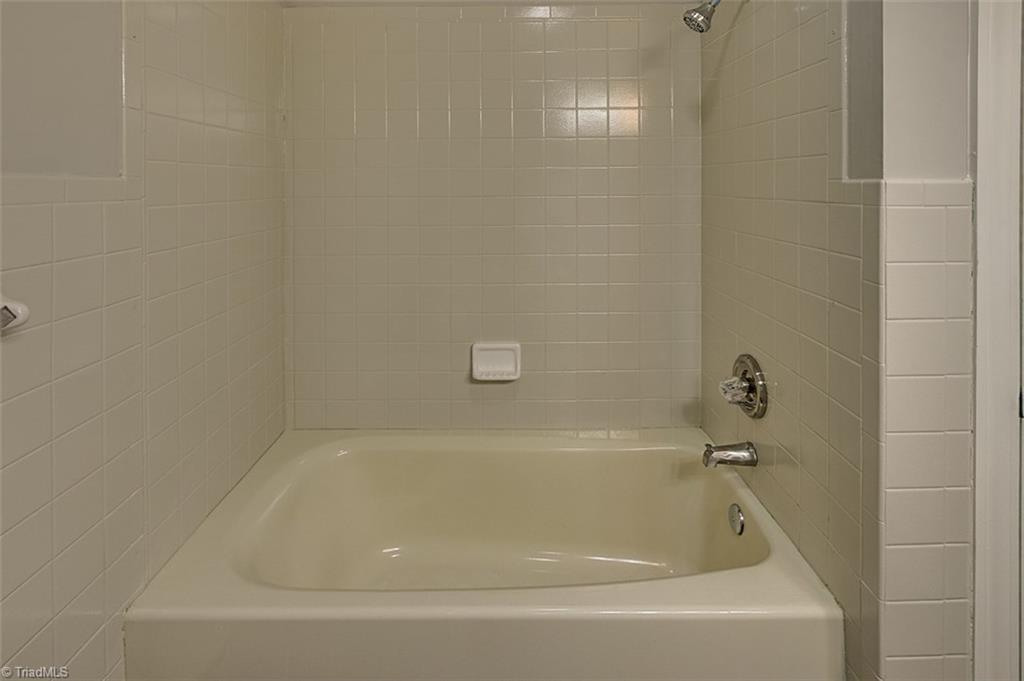 2601 Kilpatrick White Road Greensboro, NC 27406 - Photo 19 of 30 Second level hall bathroom