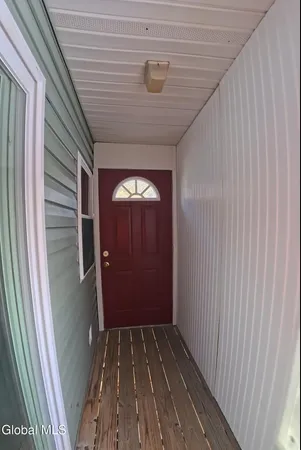 $2,600 | 190 Church Road, Guilderland, NY 12203