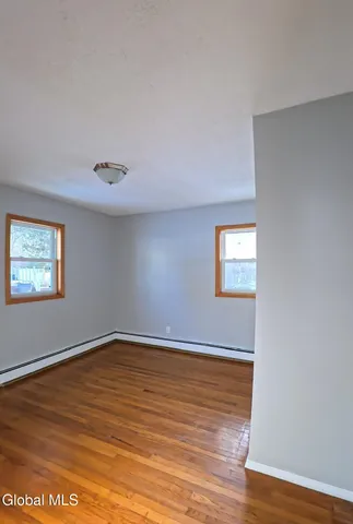 $2,600 | 190 Church Road, Guilderland, NY 12203