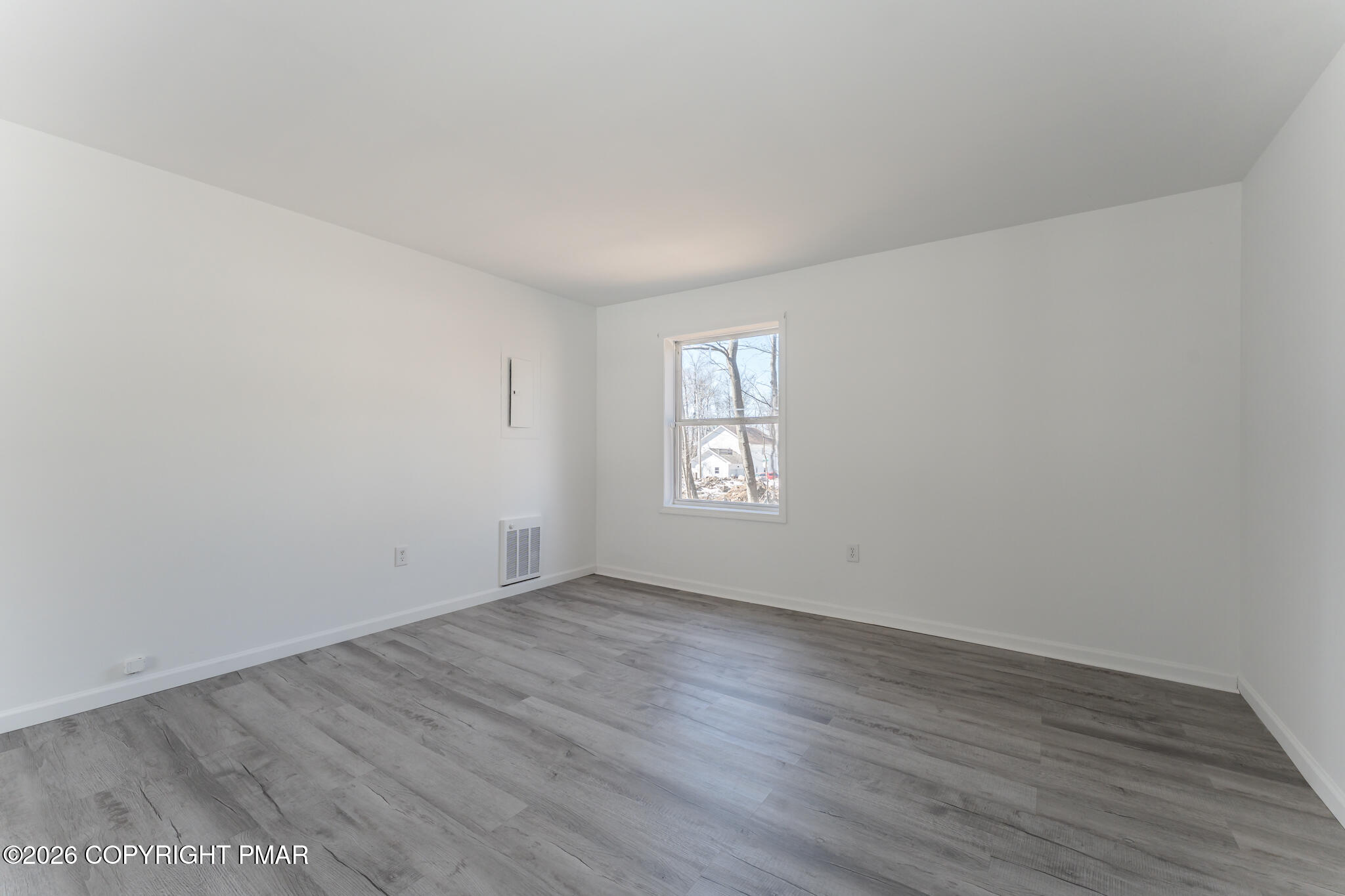 7624 Sawmill Road Tobyhanna, PA 18466 - Photo 17 of 55 7624-Sawmill-111