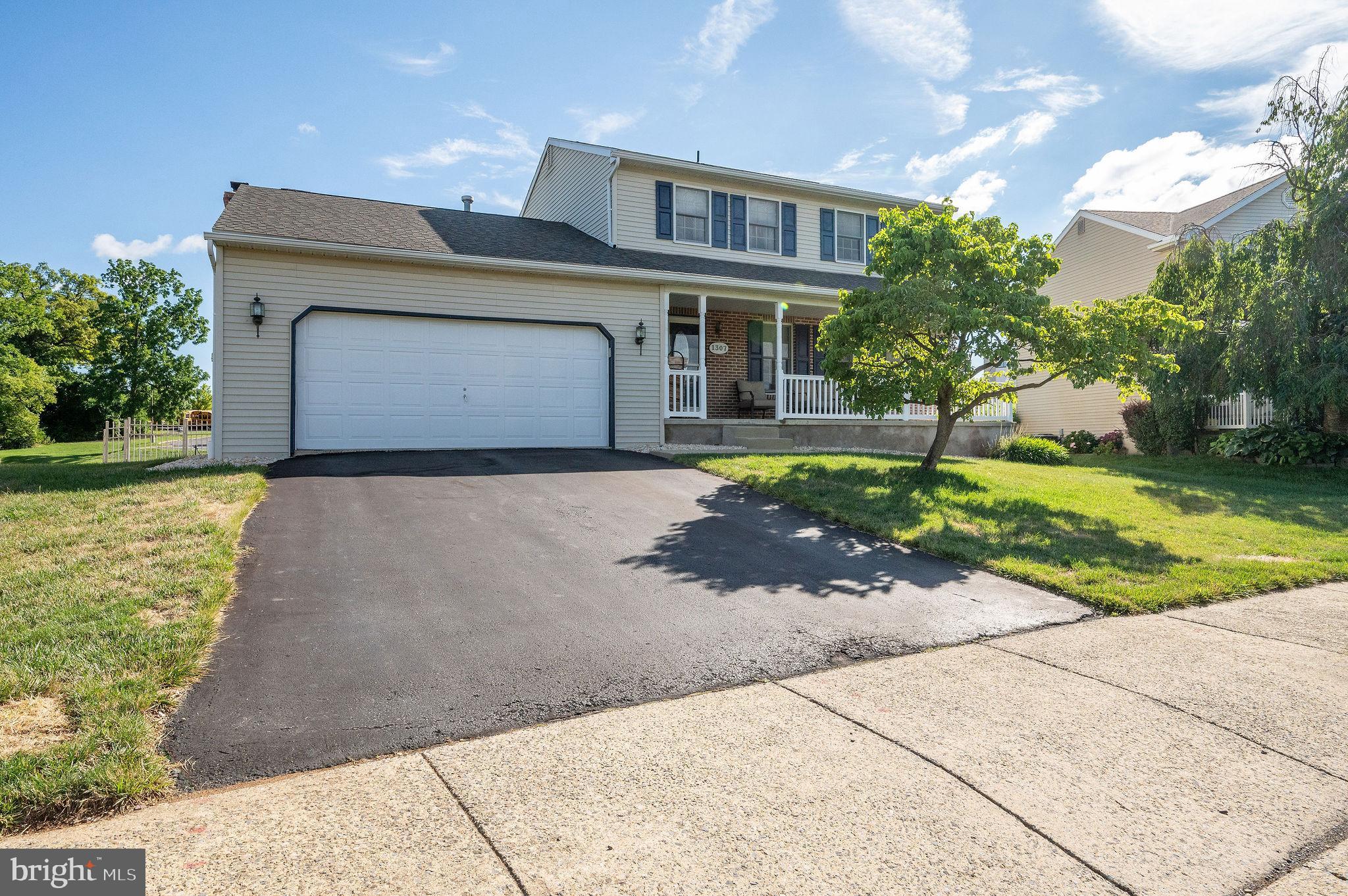 1307 Fredrick Boulevard Reading, PA 19605 - Photo 1 of 36