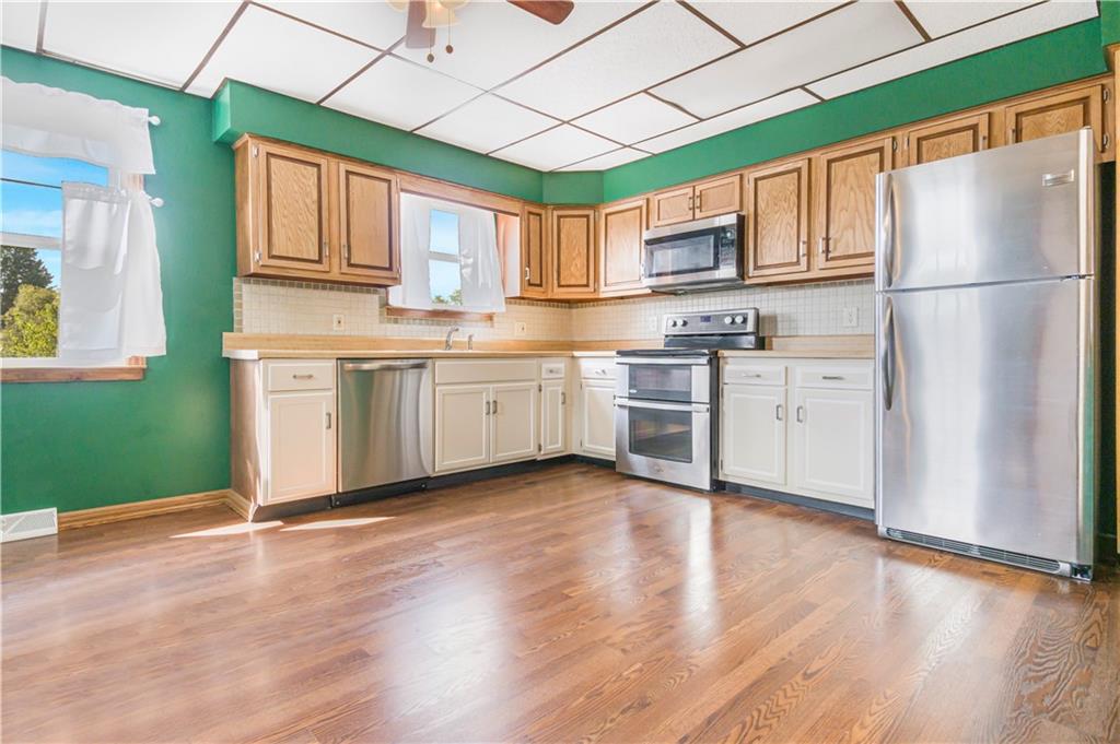 13 Fairview Street Uniontown, PA 15401 - Photo 17 of 42