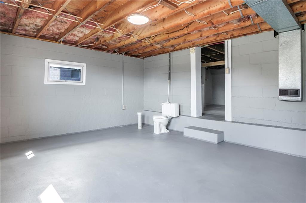 13 Fairview Street Uniontown, PA 15401 - Photo 37 of 42