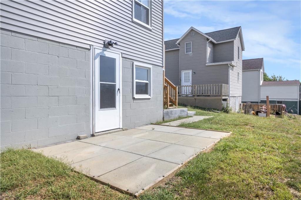 13 Fairview Street Uniontown, PA 15401 - Photo 8 of 42