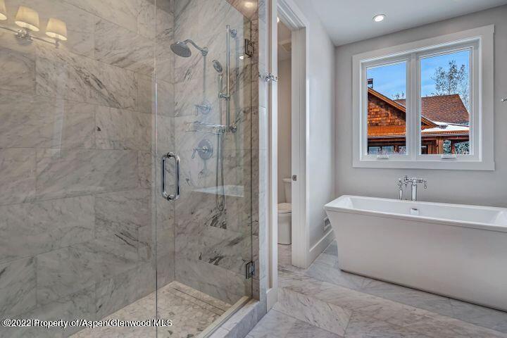 700 Perry Ridge Carbondale, CO 81623 - Photo 10 of 26 Master Bathroom Suite