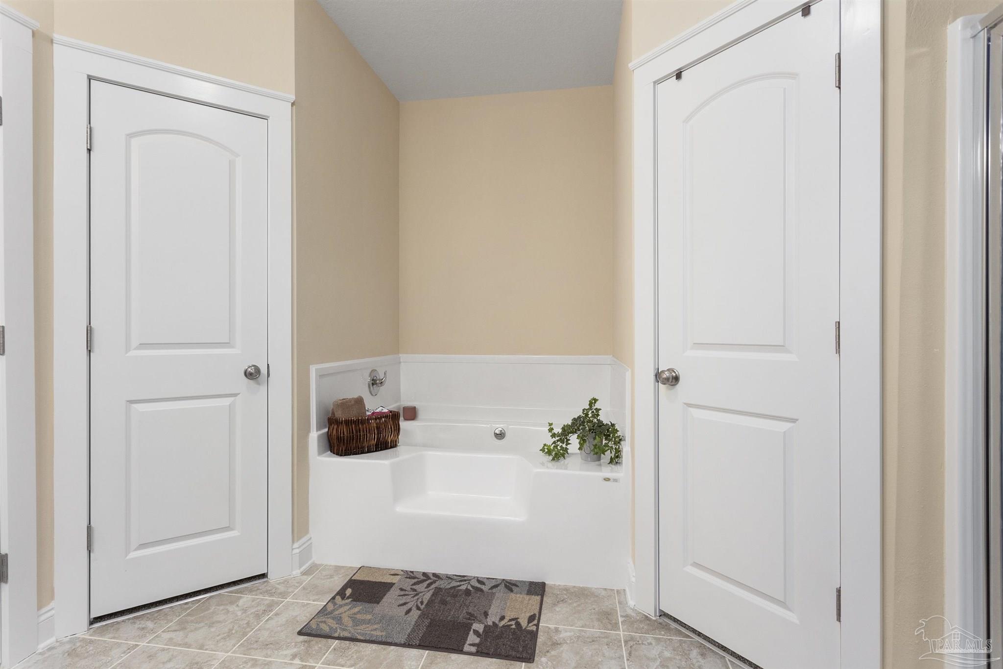 8018 Beulah Road Pensacola, FL 32526 - Photo 27 of 45 Gallery Image 27