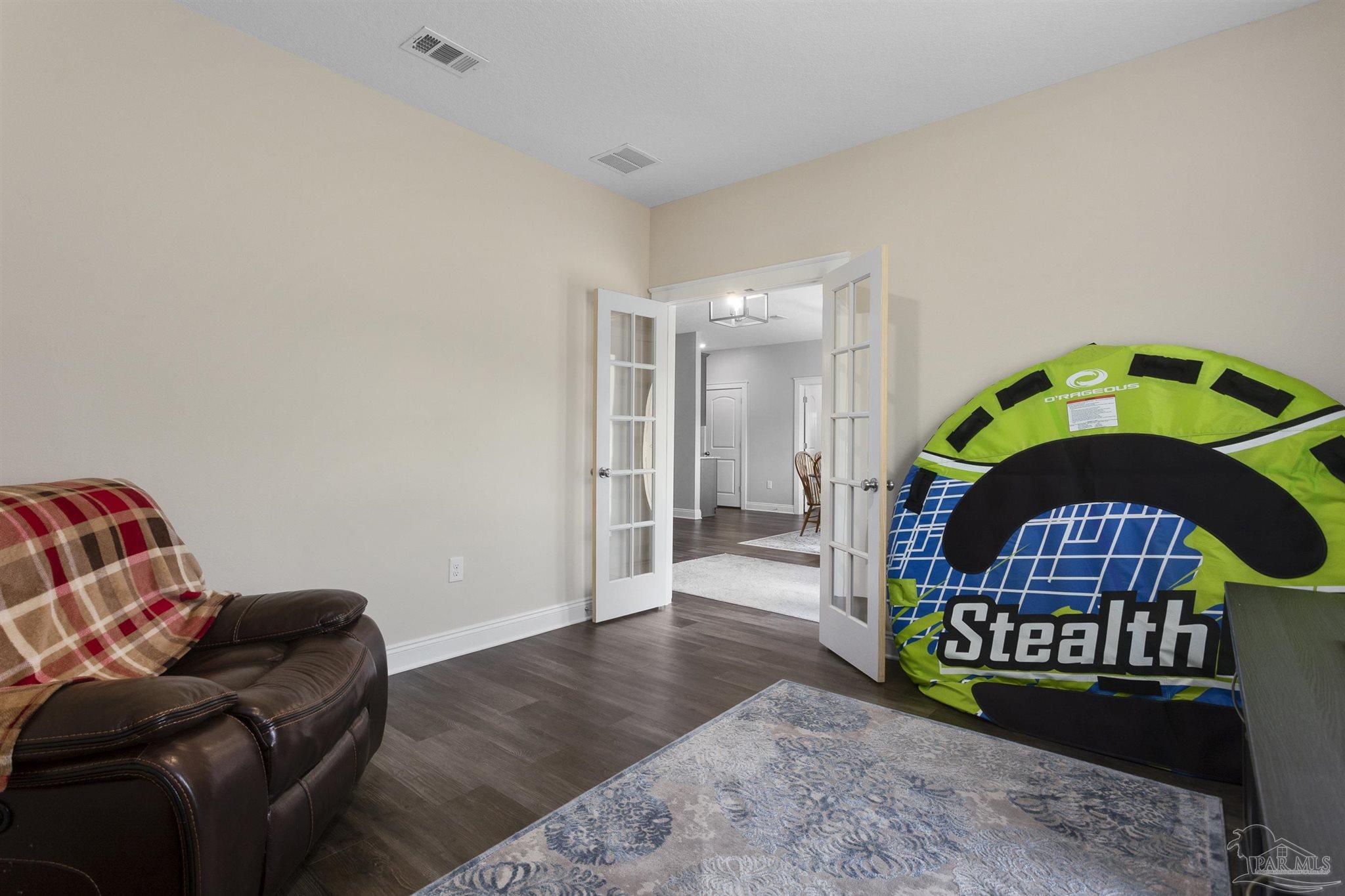 8018 Beulah Road Pensacola, FL 32526 - Photo 10 of 45 Gallery Image 10