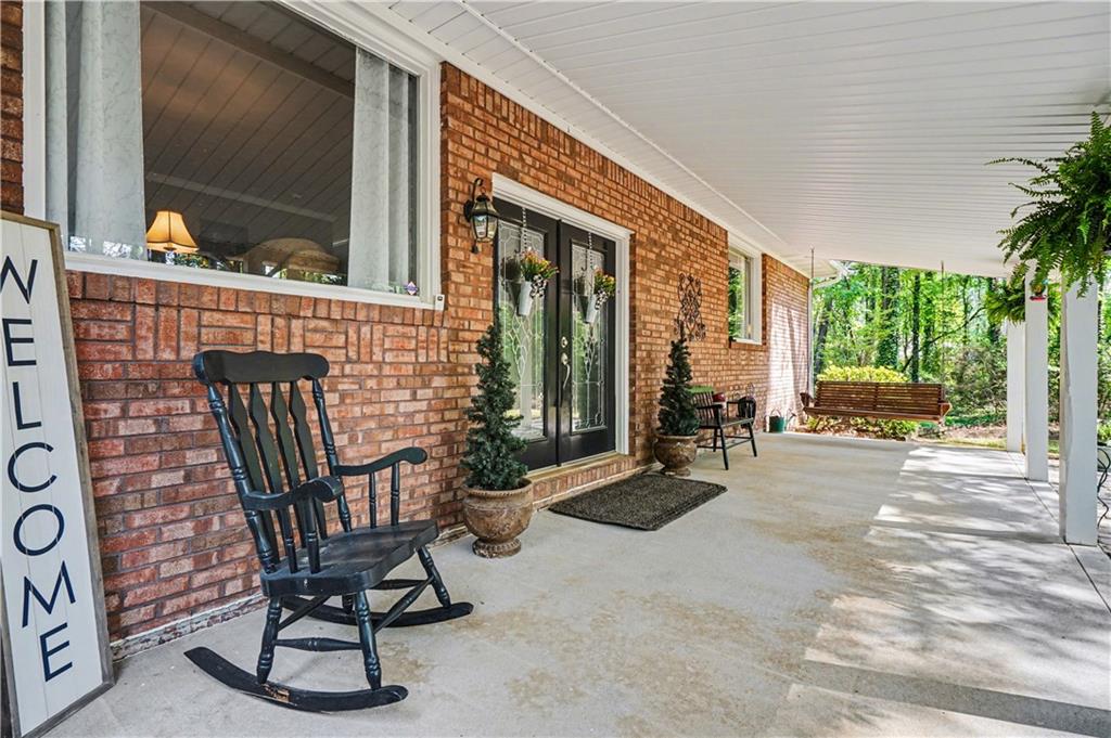 3425 North Sharon Church Road Loganville, GA 30052 - Photo 2 of 32