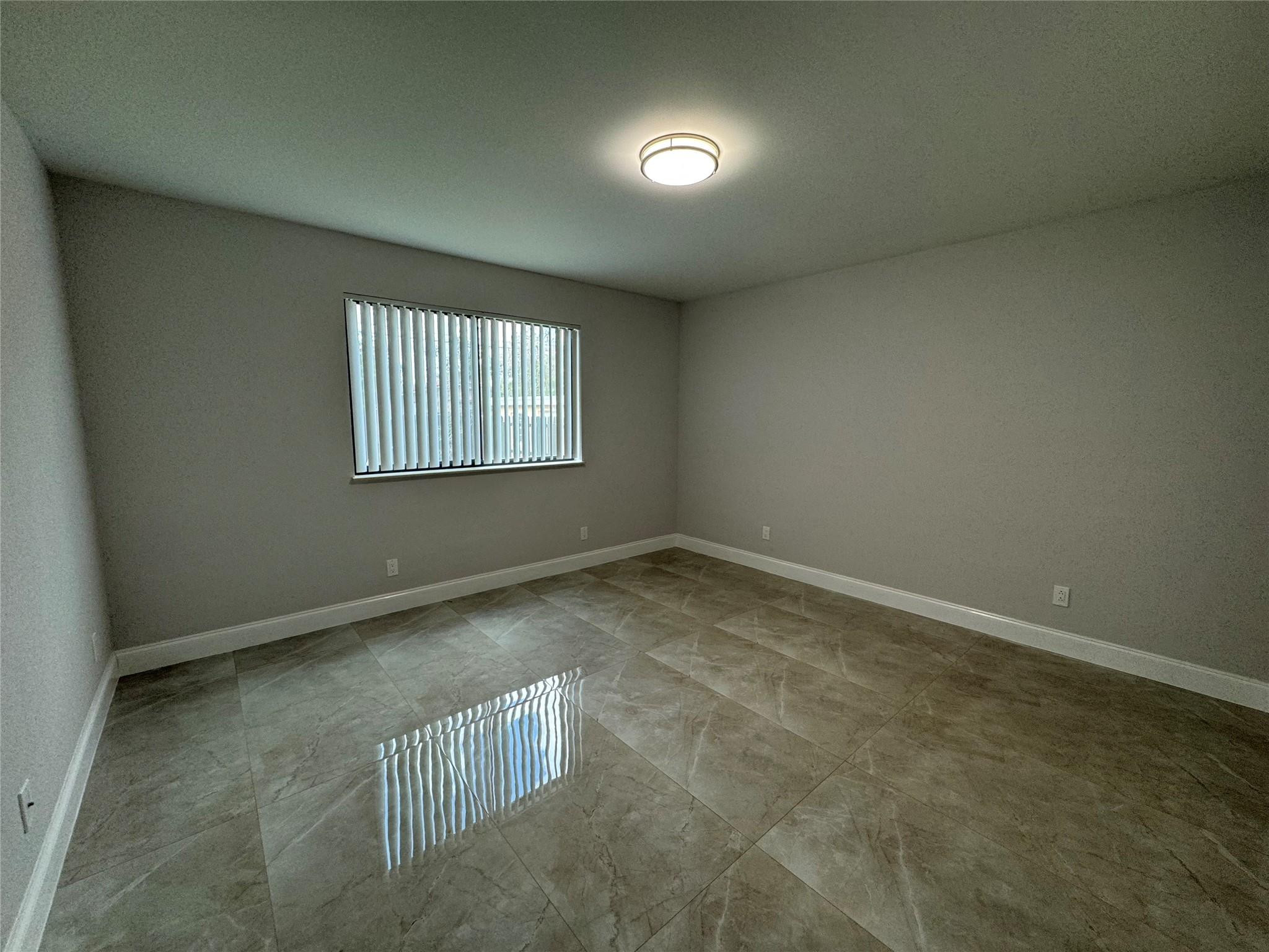 400 Northeast 30th Street, Unit 2 Pompano Beach, FL 33064 - Photo 14 of 28 Photo 14