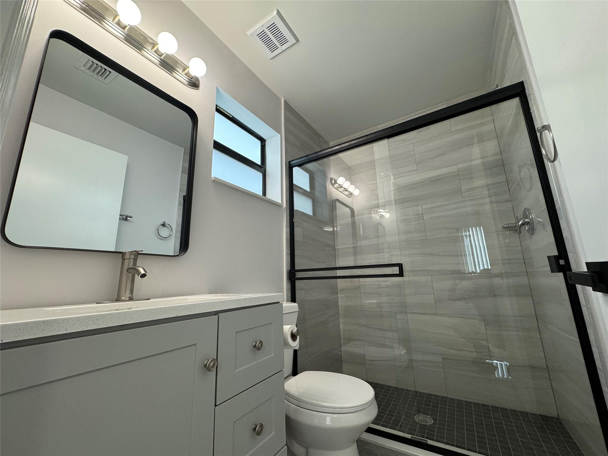 400 Northeast 30th Street, Unit 2 Pompano Beach, FL 33064 - Photo 15 of 28 Photo 15