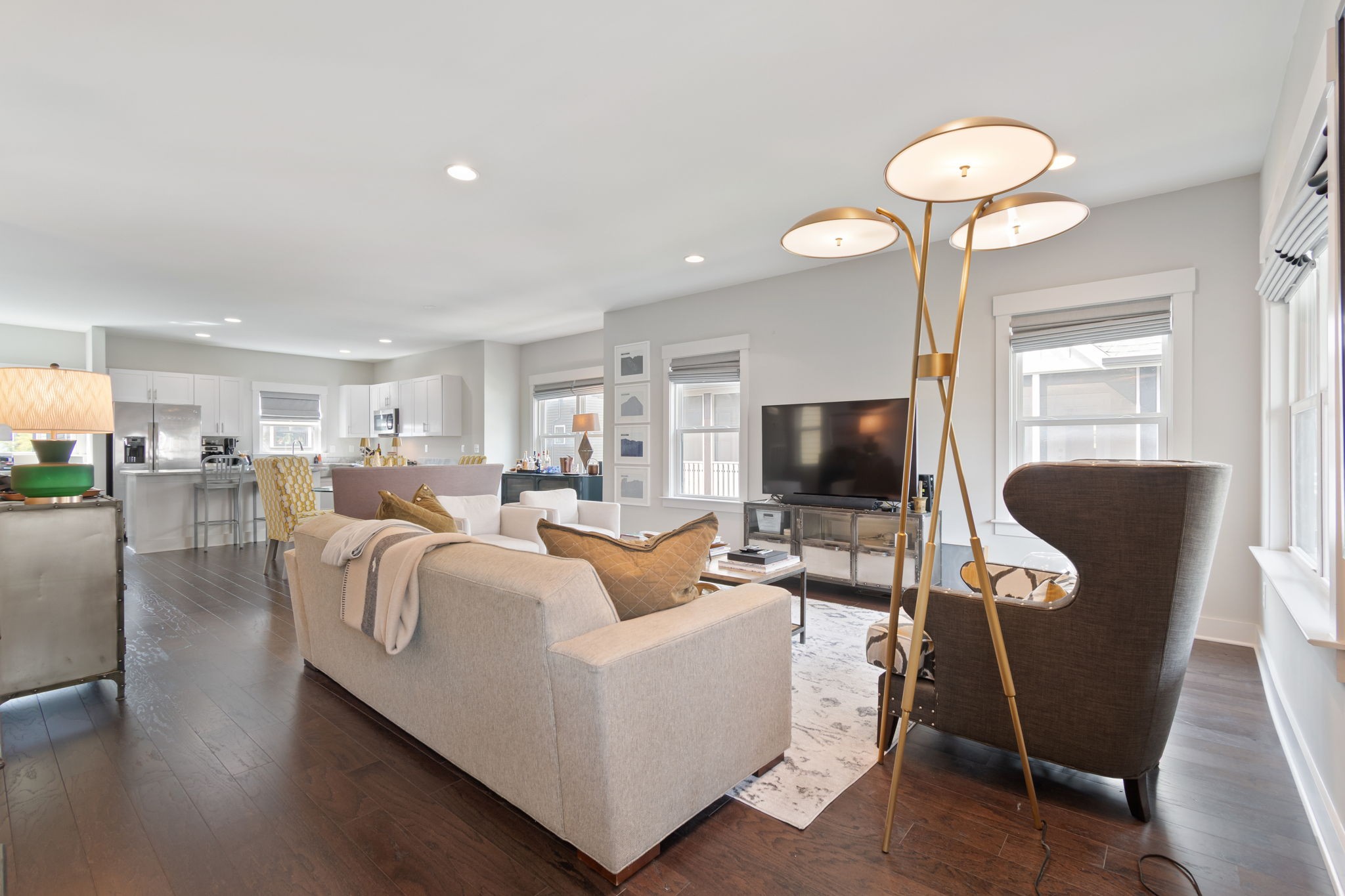 728 Centerpoint Lane Nashville, TN 37209 - Photo 14 of 45 a living room with furniture and a flat screen tv