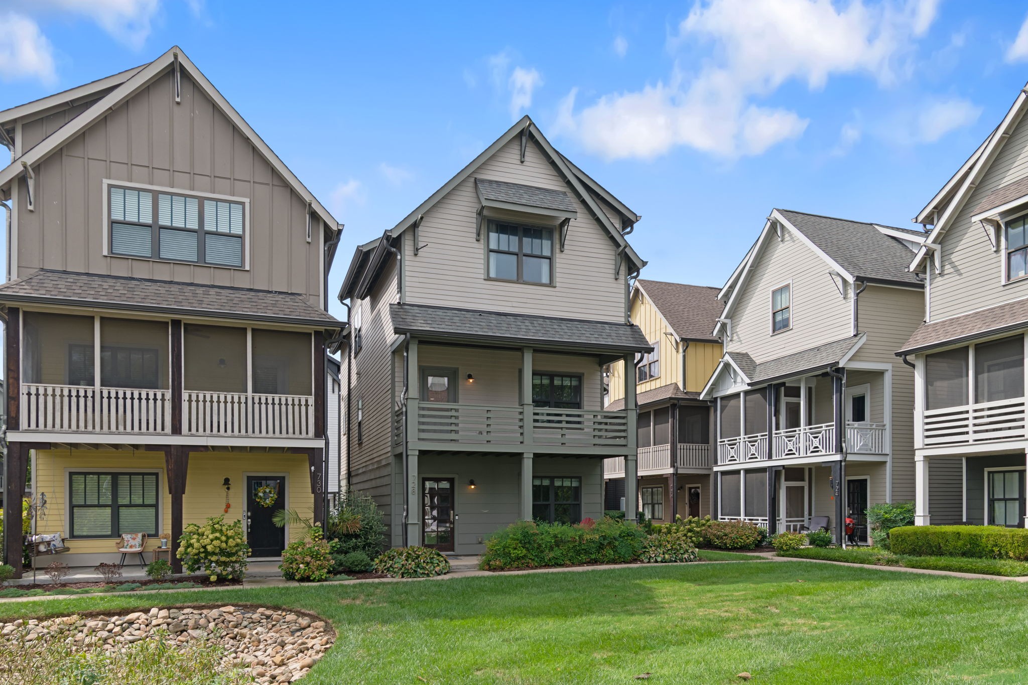 728 Centerpoint Lane Nashville, TN 37209 - Photo 2 of 45 a front view of a house with a yard