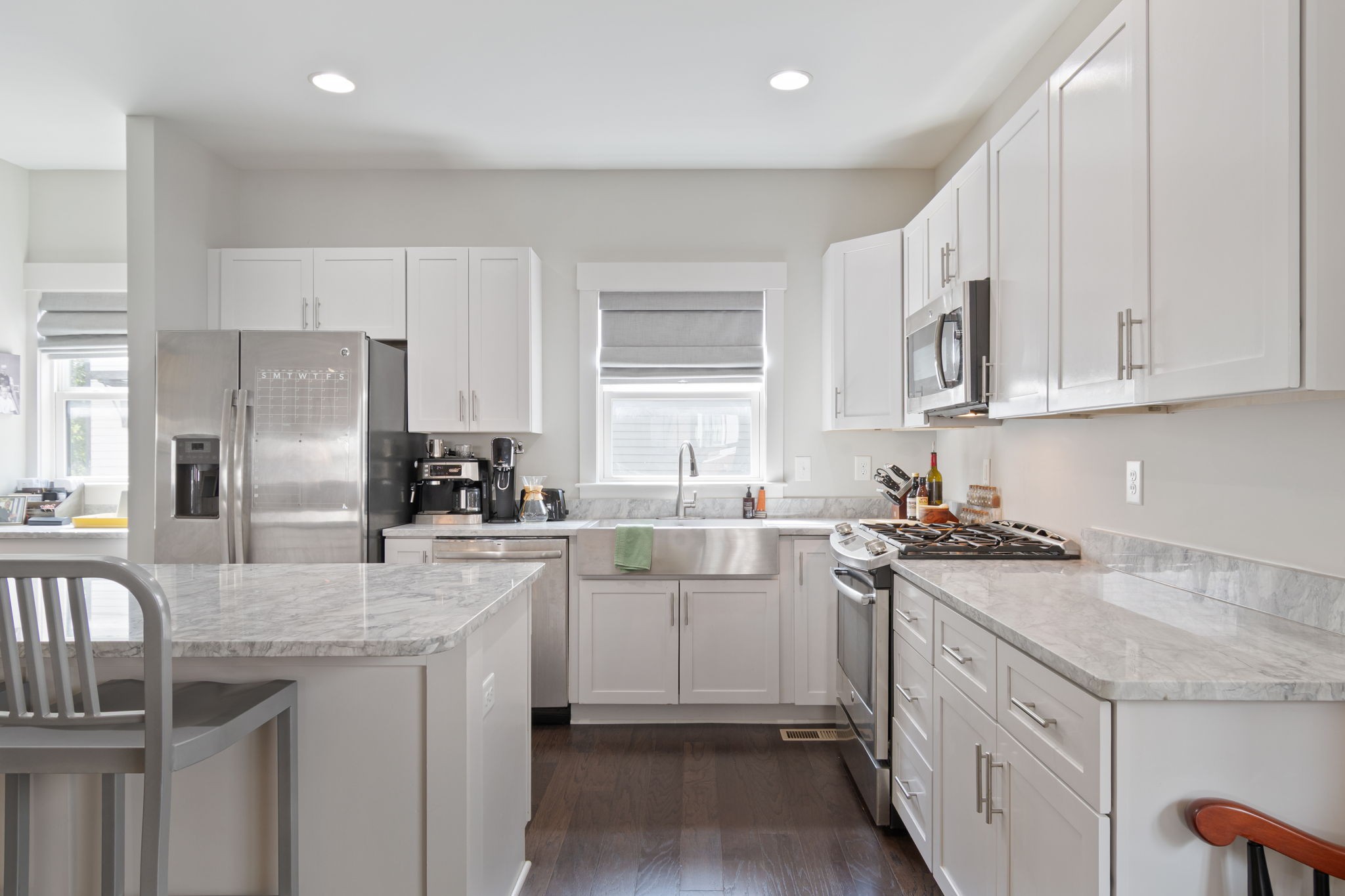 728 Centerpoint Lane Nashville, TN 37209 - Photo 21 of 45 a kitchen with a sink stove and refrigerator