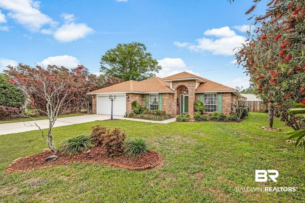 15336 Paddington Drive Foley, AL 36535 - Photo 2 of 35 Front View