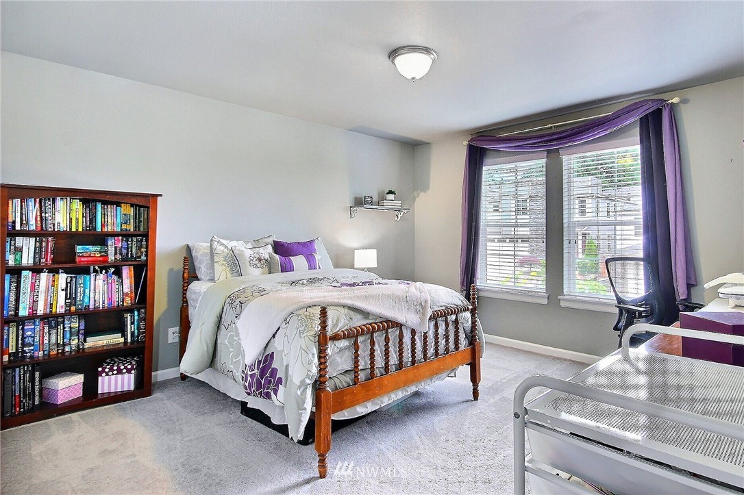 306 182nd Street Southeast Bothell, WA 98012 - Photo 16 of 25