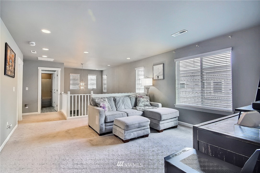 306 182nd Street Southeast Bothell, WA 98012 - Photo 19 of 25