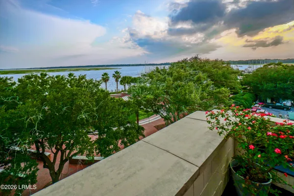 $5,250,000 | 916 Bay Street, Beaufort, SC 29902