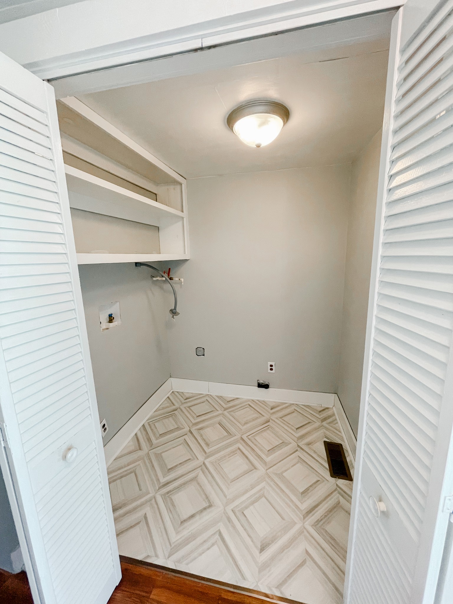 725 South Brace Road Summertown, TN 38483 - Photo 7 of 19 Gallery Image 7